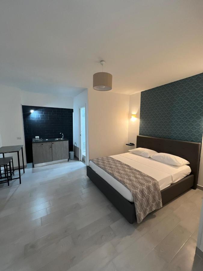 Cristiano Room نابولي المظهر الخارجي الصورة